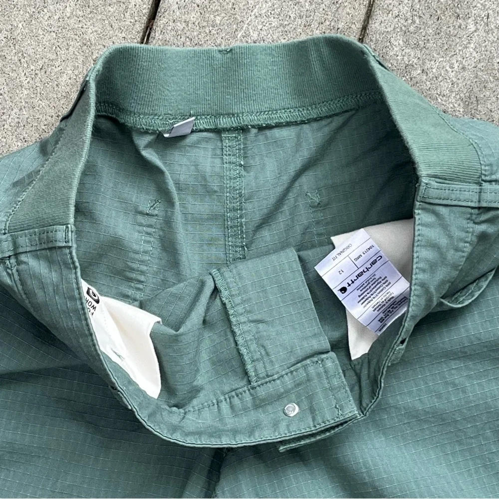Carhartt Green Work Shorts Women 12 33x9”‎ Roll Tab BS213-W Force Rip Stop - Picture 4 of 12